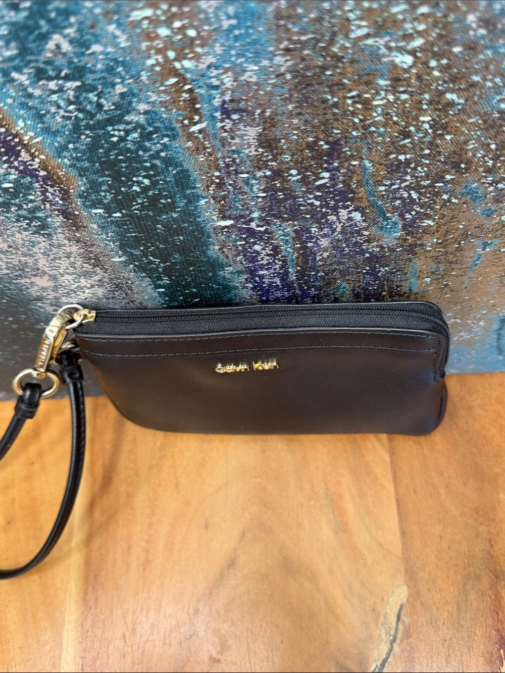 Calvin Klein 2010’s Minimalist Black Faux Leather Wristlet‎ (EUC)
